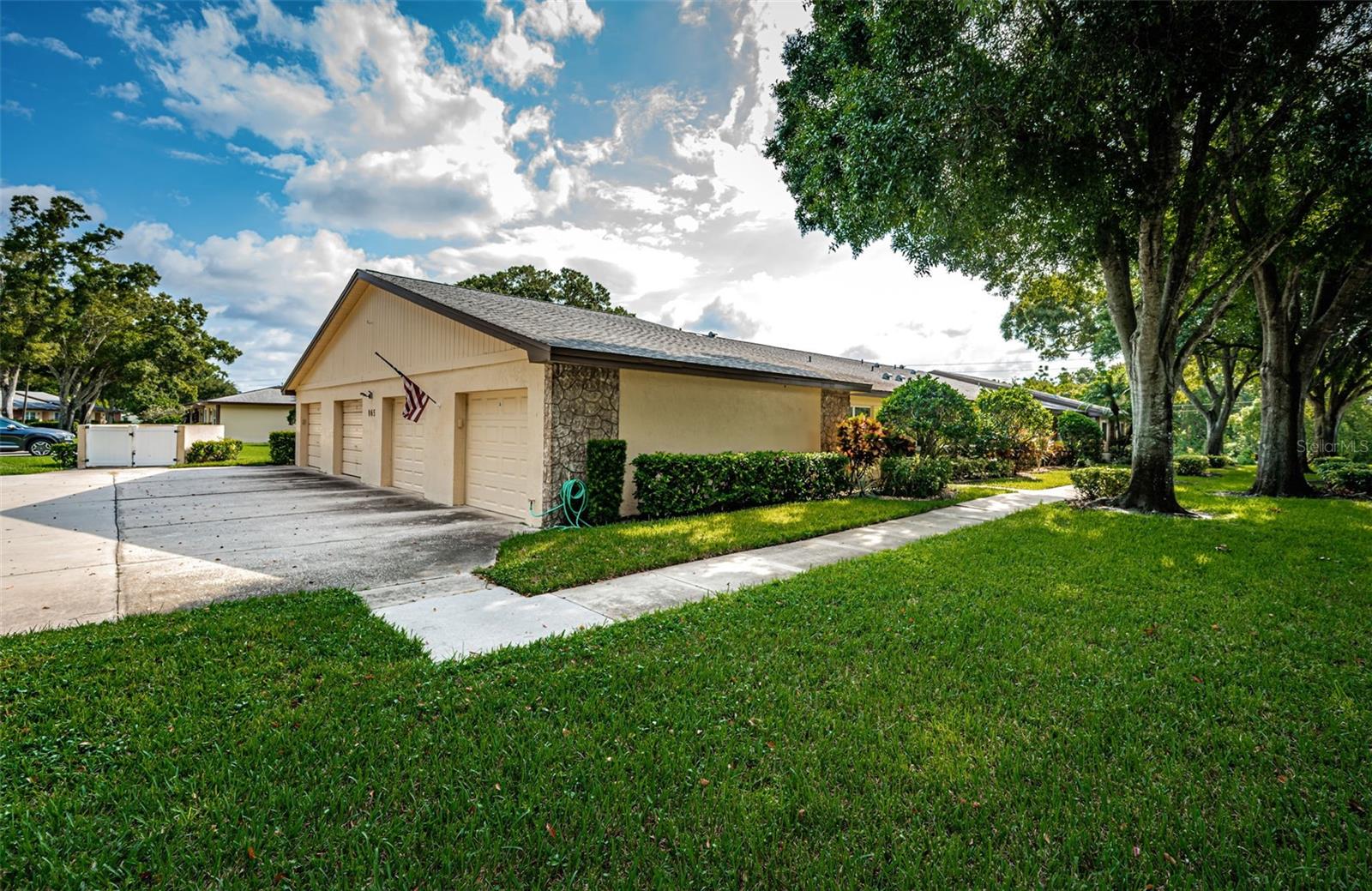 865 MACLAREN DR N #D, PALM HARBOR, FL, 34684