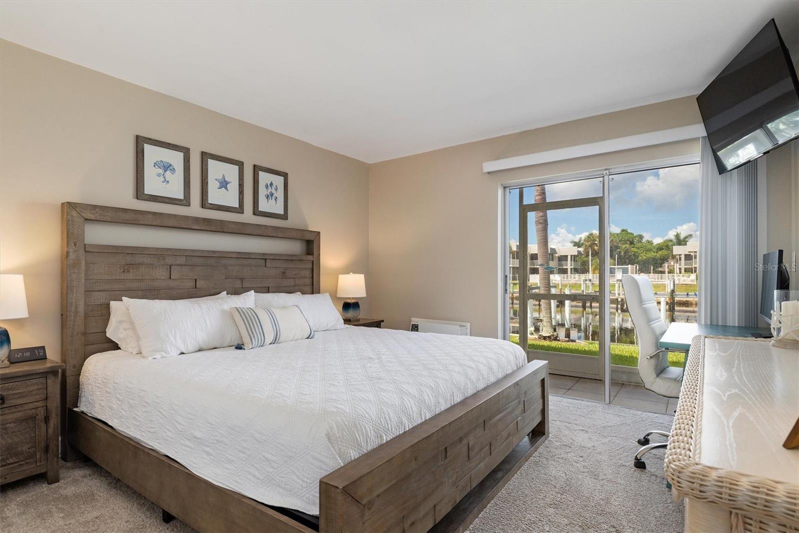 311 GARVIN ST #305B, PUNTA GORDA, FL, 33950