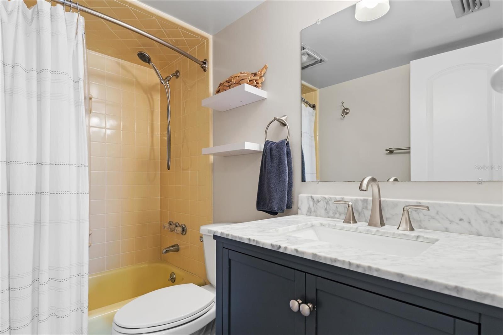 311 GARVIN ST #305B, PUNTA GORDA, FL, 33950