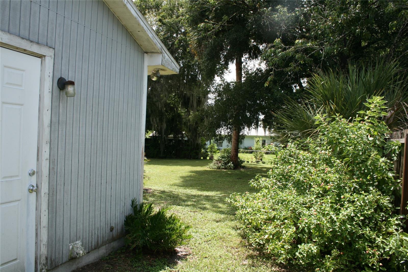 916 SPANISH LN, DELAND, FL, 32720