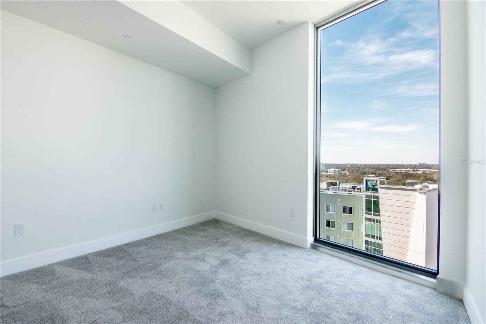 777 3RD AVE N #1401, ST PETERSBURG, FL, 33701
