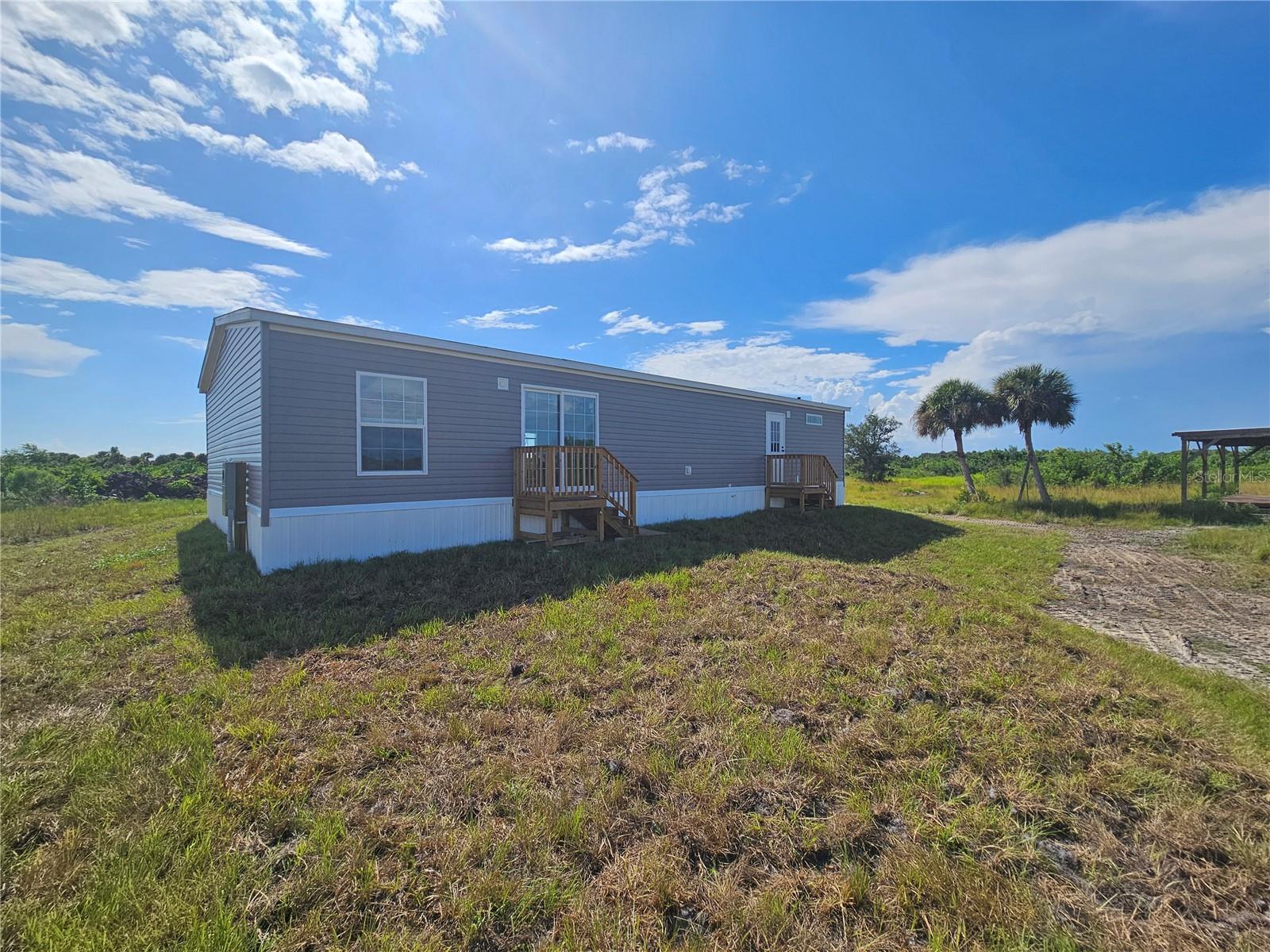 1070 CABBAGE LN, OKEECHOBEE, FL, 34974
