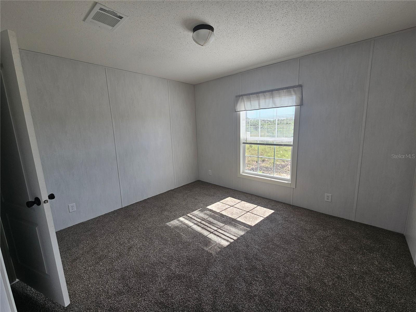 1070 CABBAGE LN, OKEECHOBEE, FL, 34974