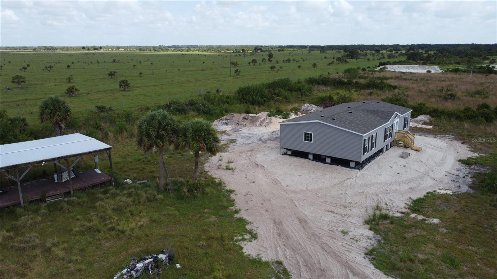 1070 CABBAGE LN, OKEECHOBEE, FL, 34974
