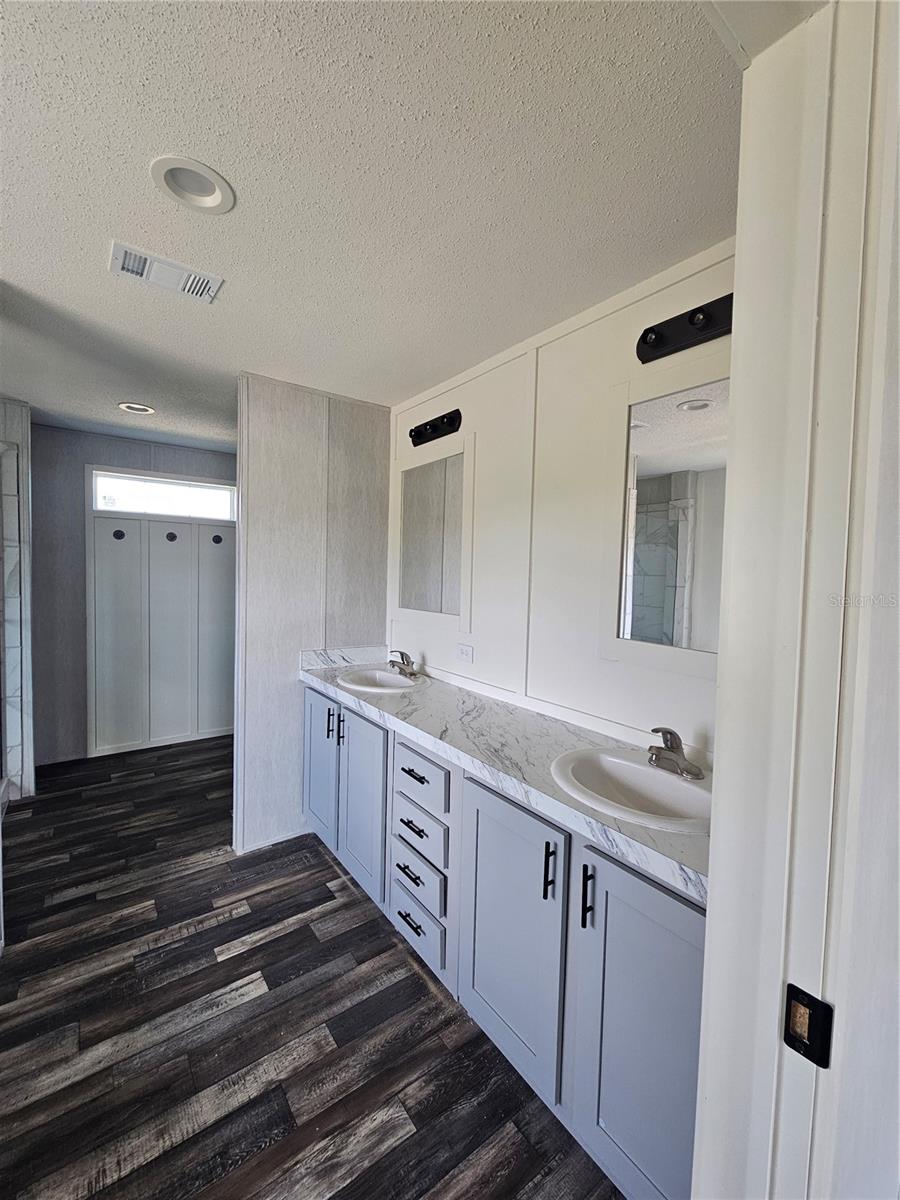 1070 CABBAGE LN, OKEECHOBEE, FL, 34974