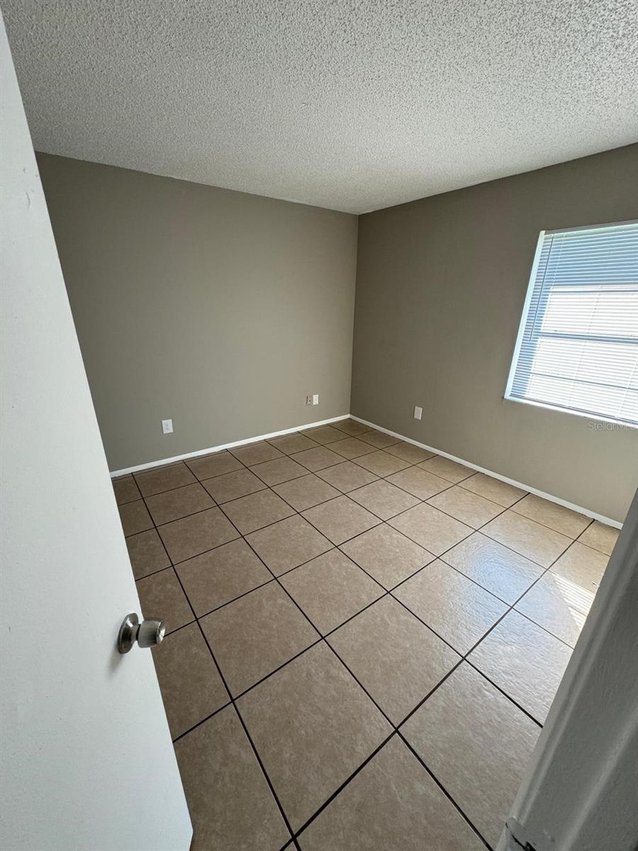 501 FLORAL DR, KISSIMMEE, FL, 34743