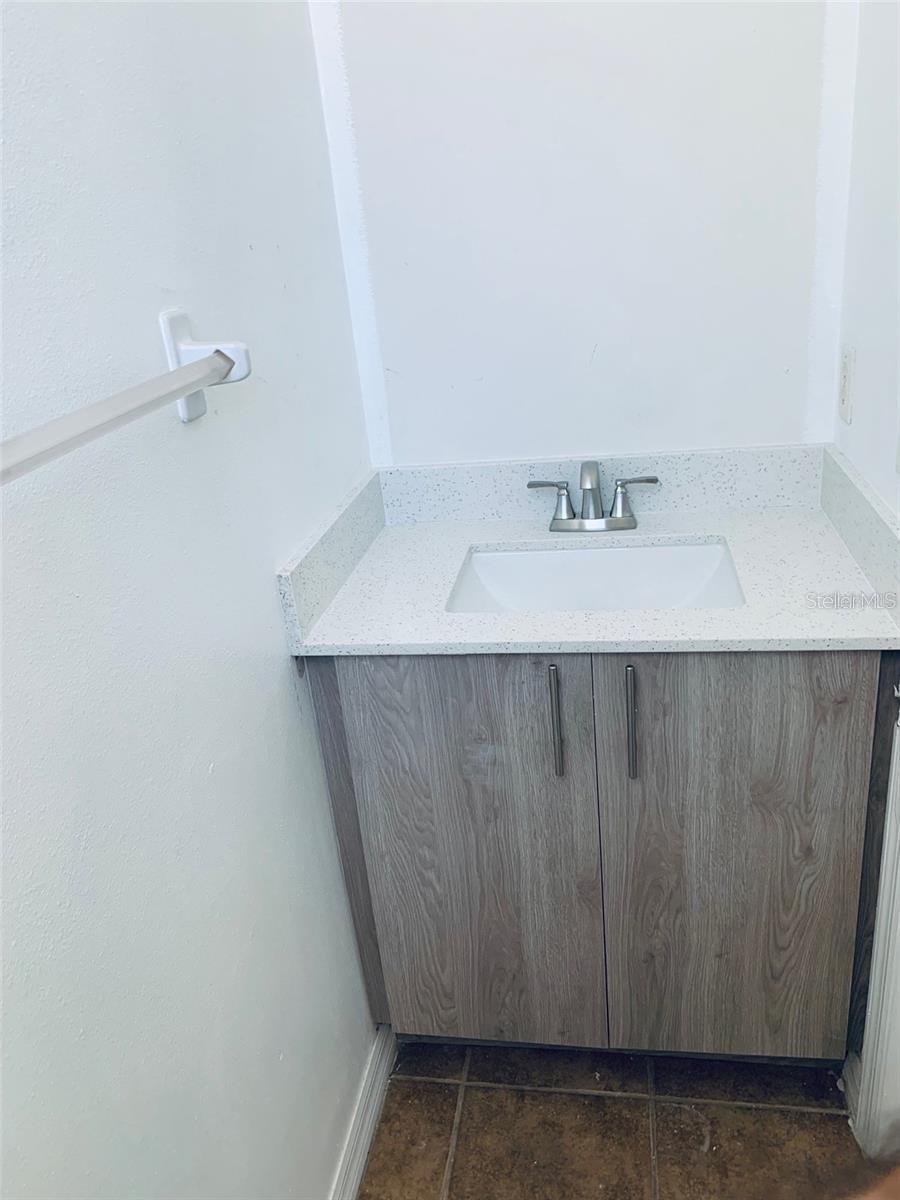 1240 S BEACH CIR, KISSIMMEE, FL, 34746