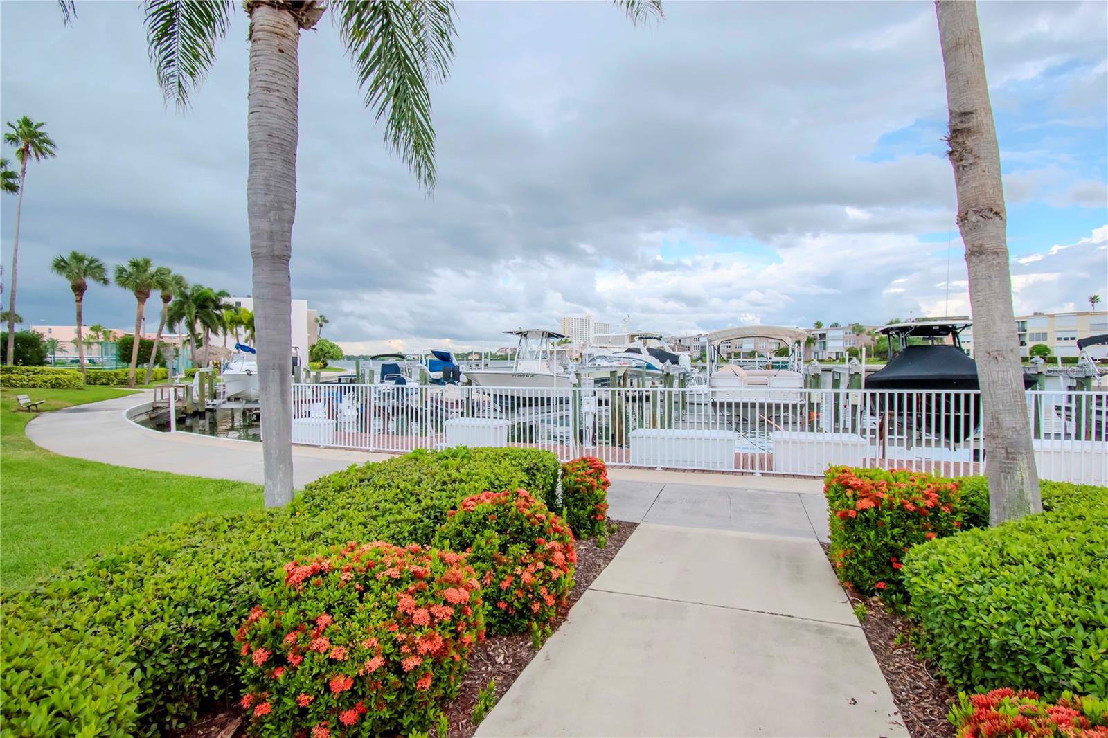 7400 SUN ISLAND DR S #206, SOUTH PASADENA, FL, 33707