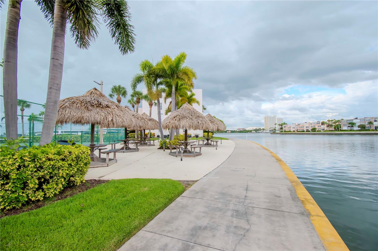 7400 SUN ISLAND DR S #206, SOUTH PASADENA, FL, 33707