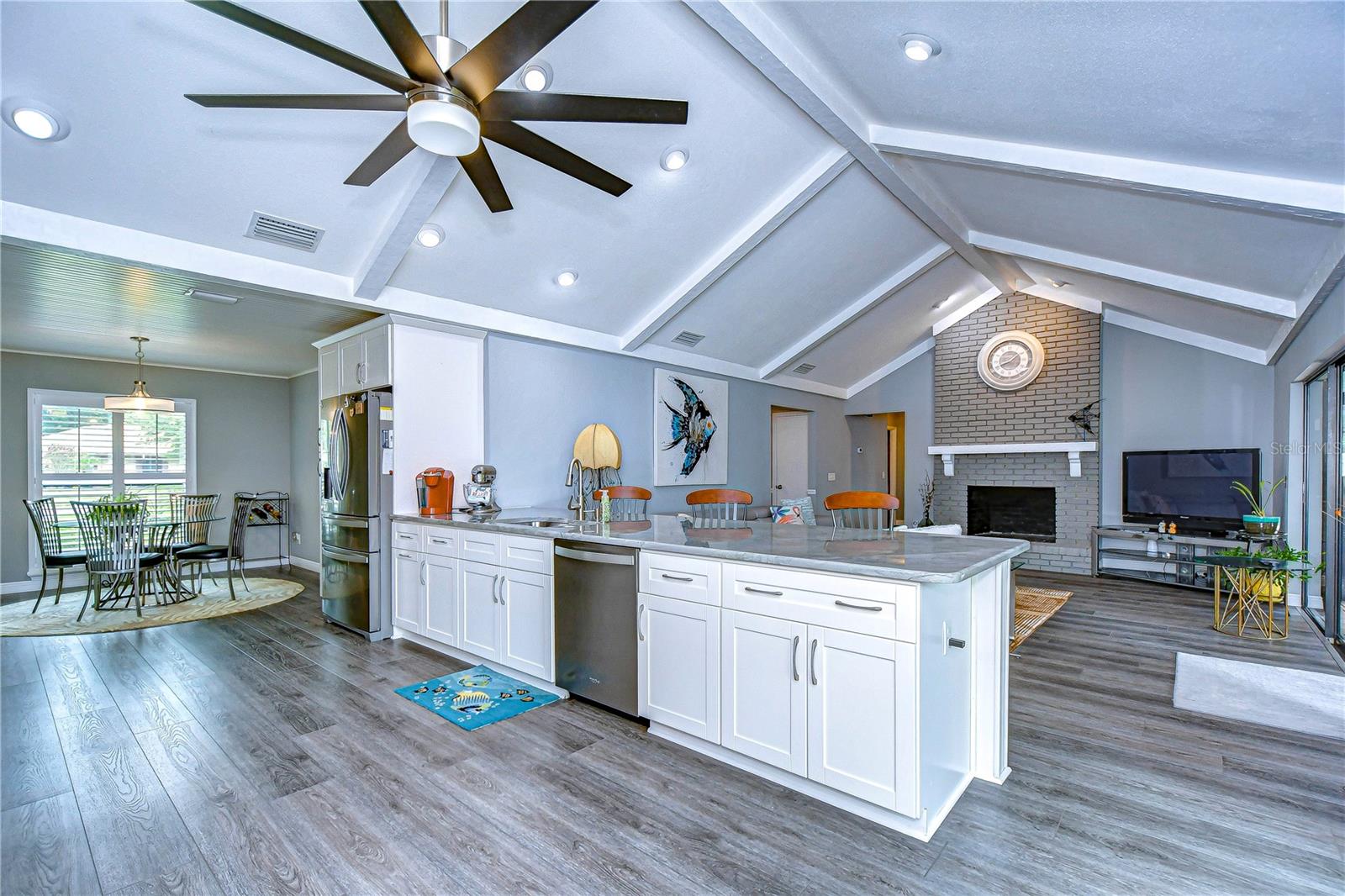 2218 WILDWOOD HOLLOW DR, VALRICO, FL, 33596