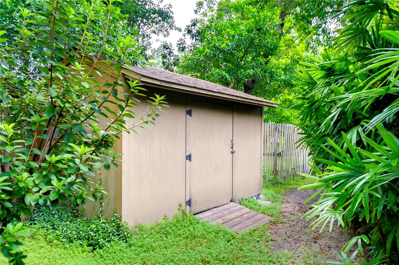 2218 WILDWOOD HOLLOW DR, VALRICO, FL, 33596