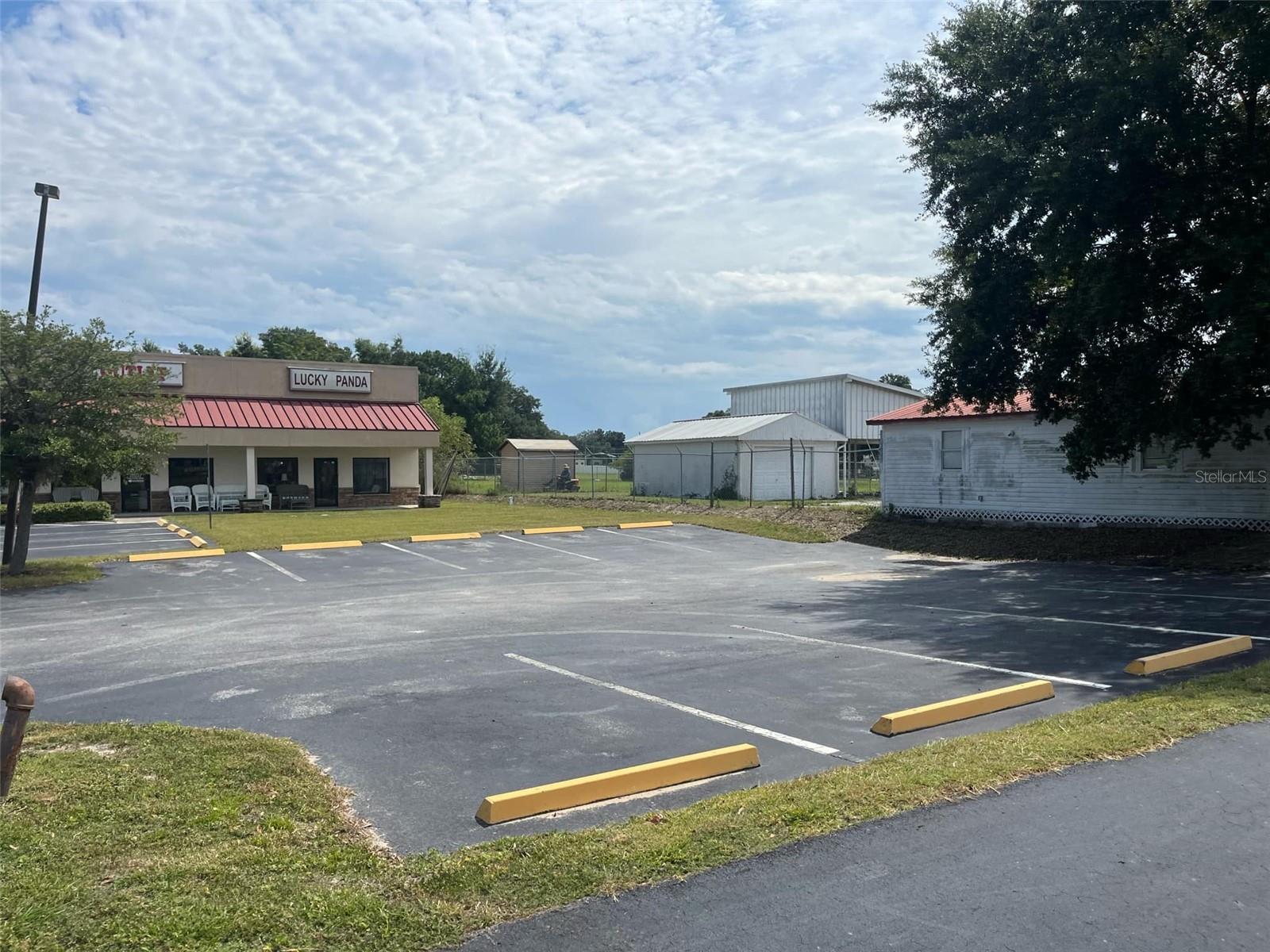 14335 S US HIGHWAY 441, SUMMERFIELD, FL, 34491