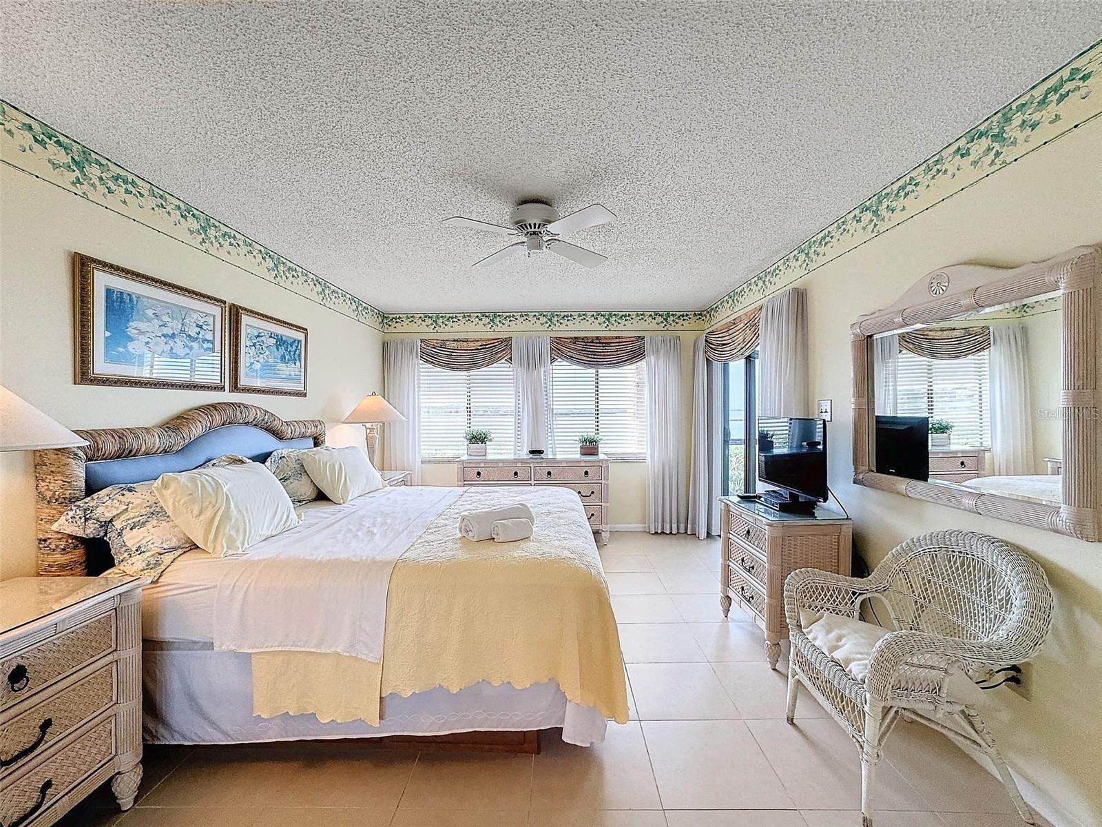 1813 MARINER DR #147, TARPON SPRINGS, FL, 34689