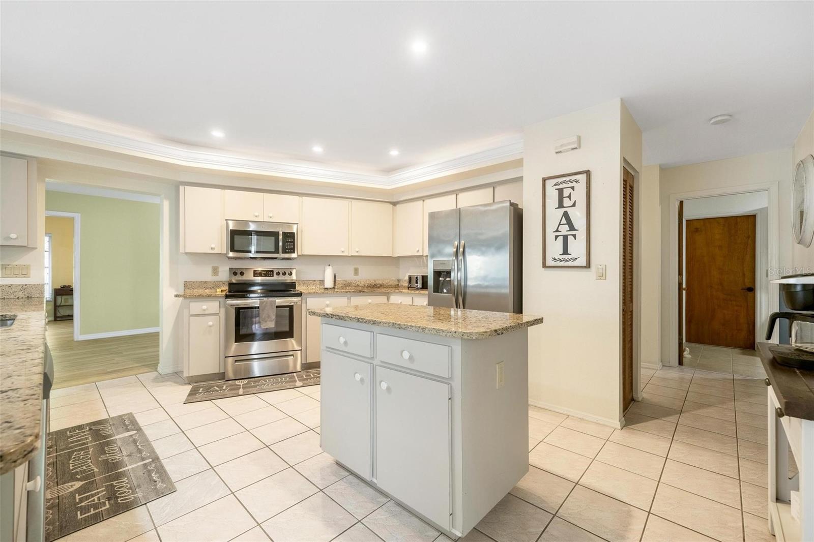 9277 SAINT CATHERINE AVE, ENGLEWOOD, FL, 34224
