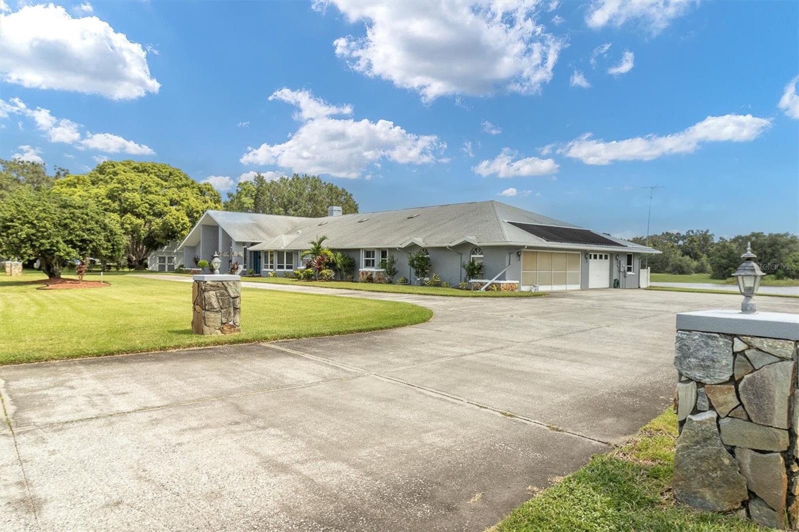 8607 CRANES ROOST DR, NEW PORT RICHEY, FL, 34654