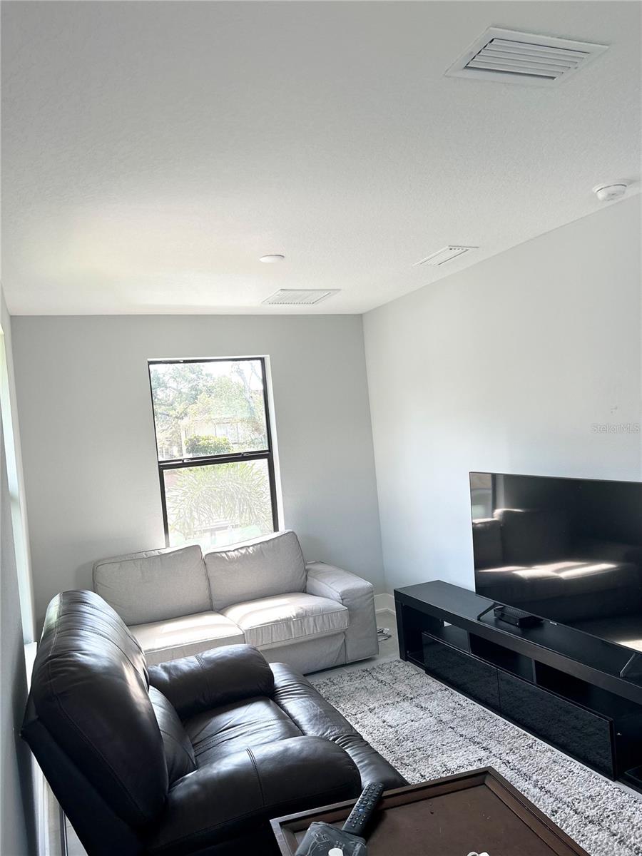 1301 22ND AVE N, ST PETERSBURG, FL, 33704