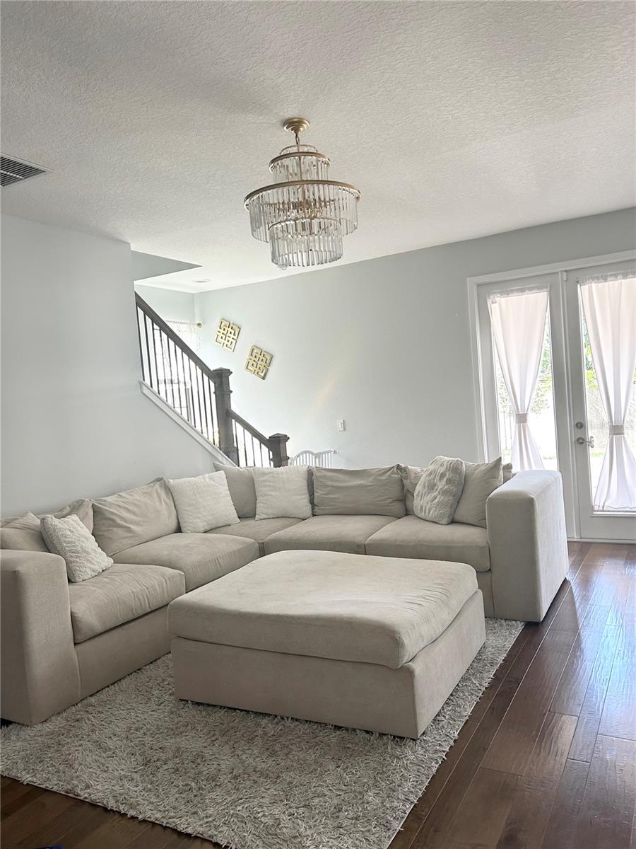 1301 22ND AVE N, ST PETERSBURG, FL, 33704