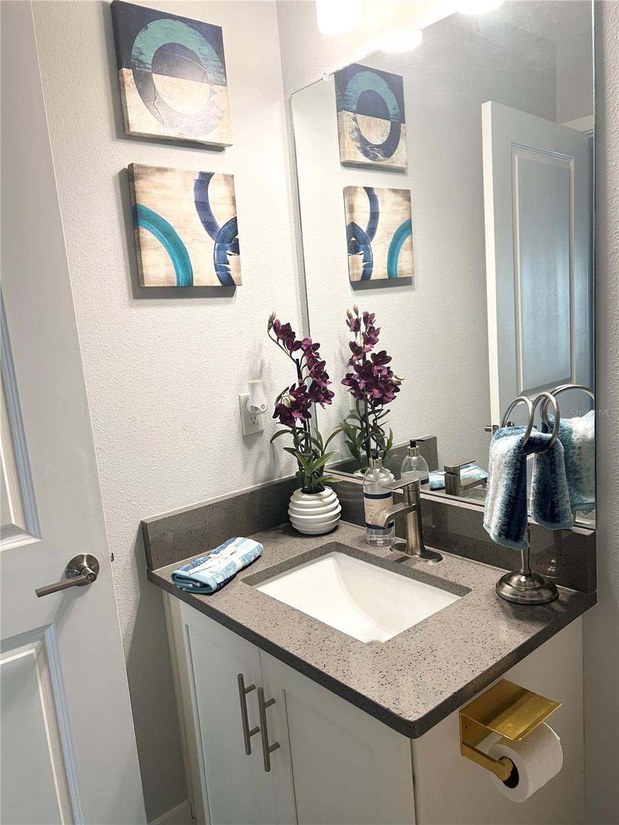 1301 22ND AVE N, ST PETERSBURG, FL, 33704