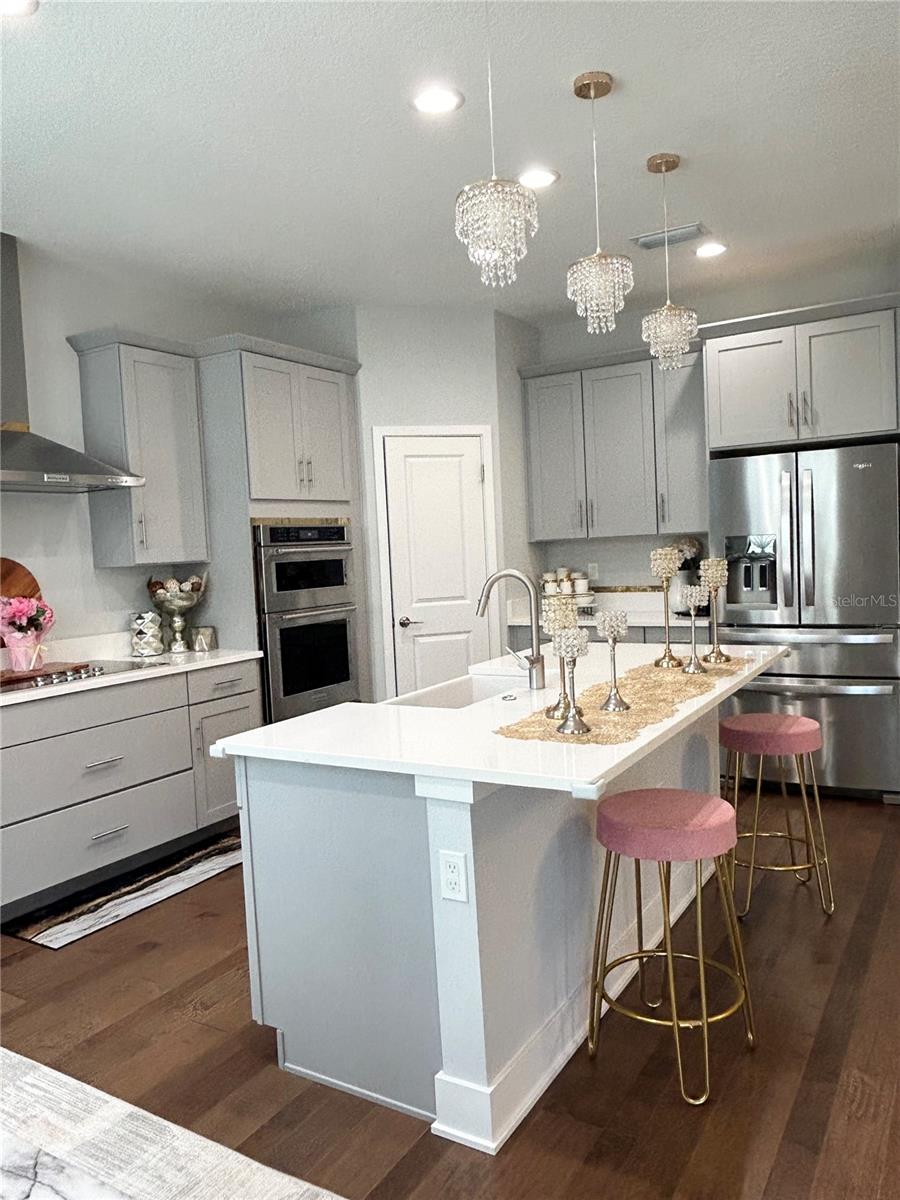 1301 22ND AVE N, ST PETERSBURG, FL, 33704