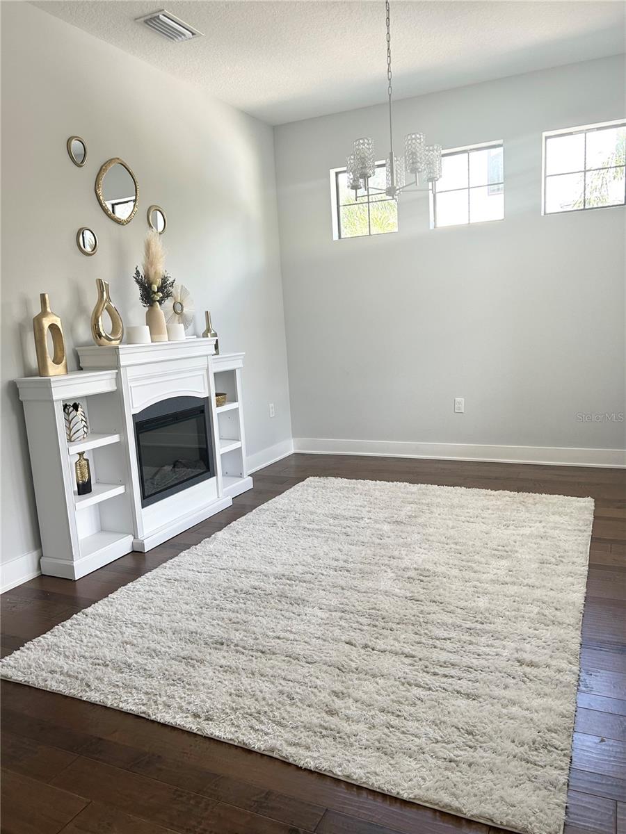 1301 22ND AVE N, ST PETERSBURG, FL, 33704