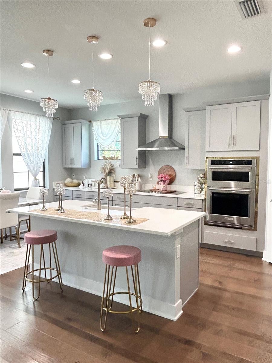 1301 22ND AVE N, ST PETERSBURG, FL, 33704