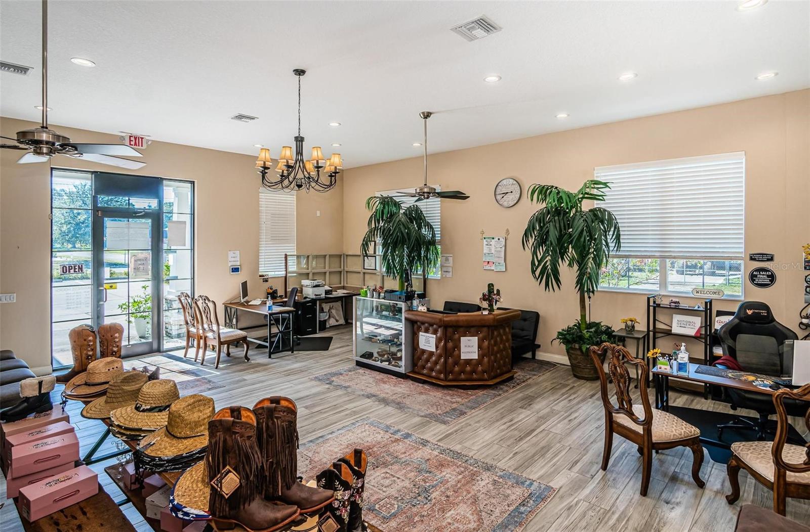 1002 E BAKER ST, PLANT CITY, FL, 33563