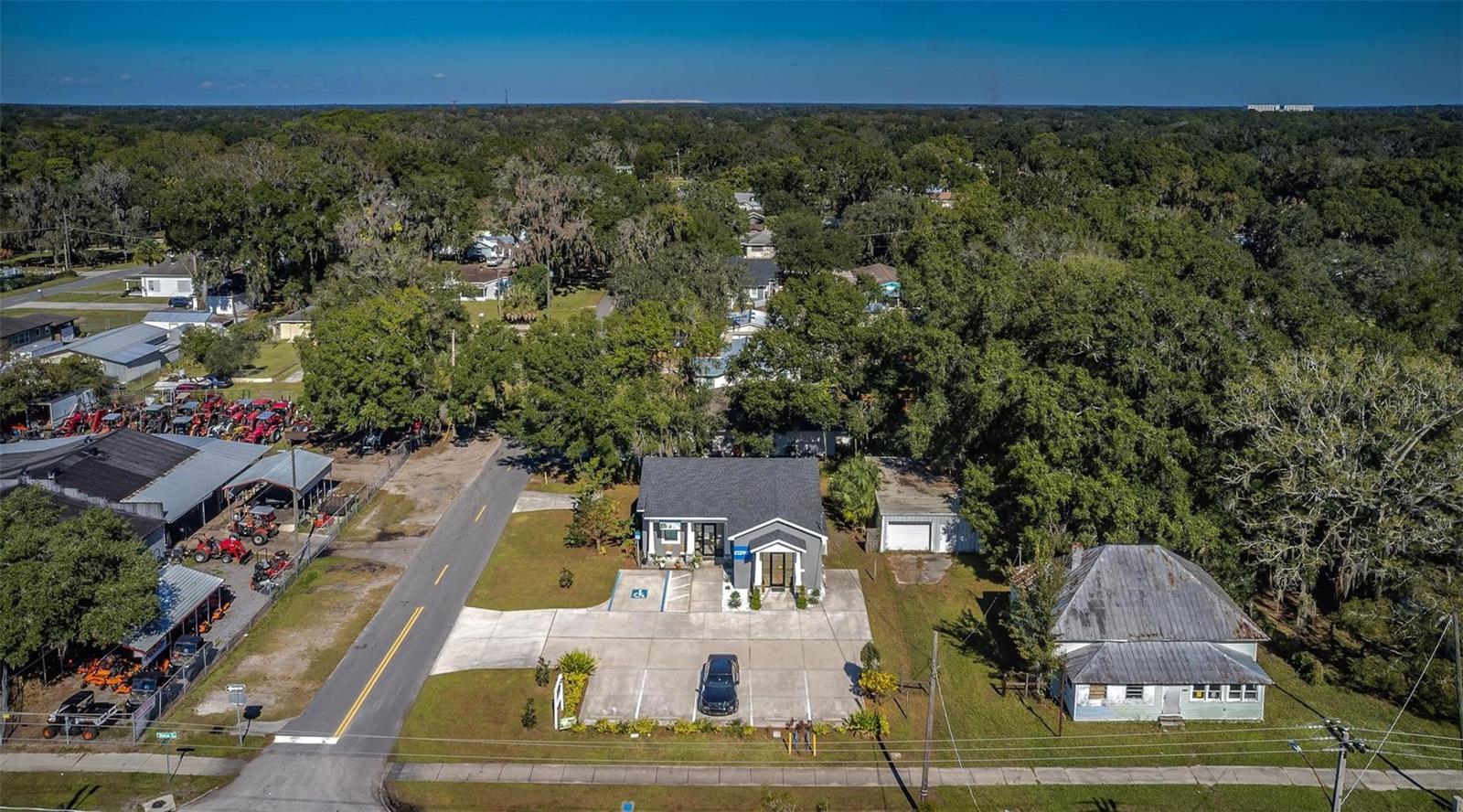 1002 E BAKER ST, PLANT CITY, FL, 33563