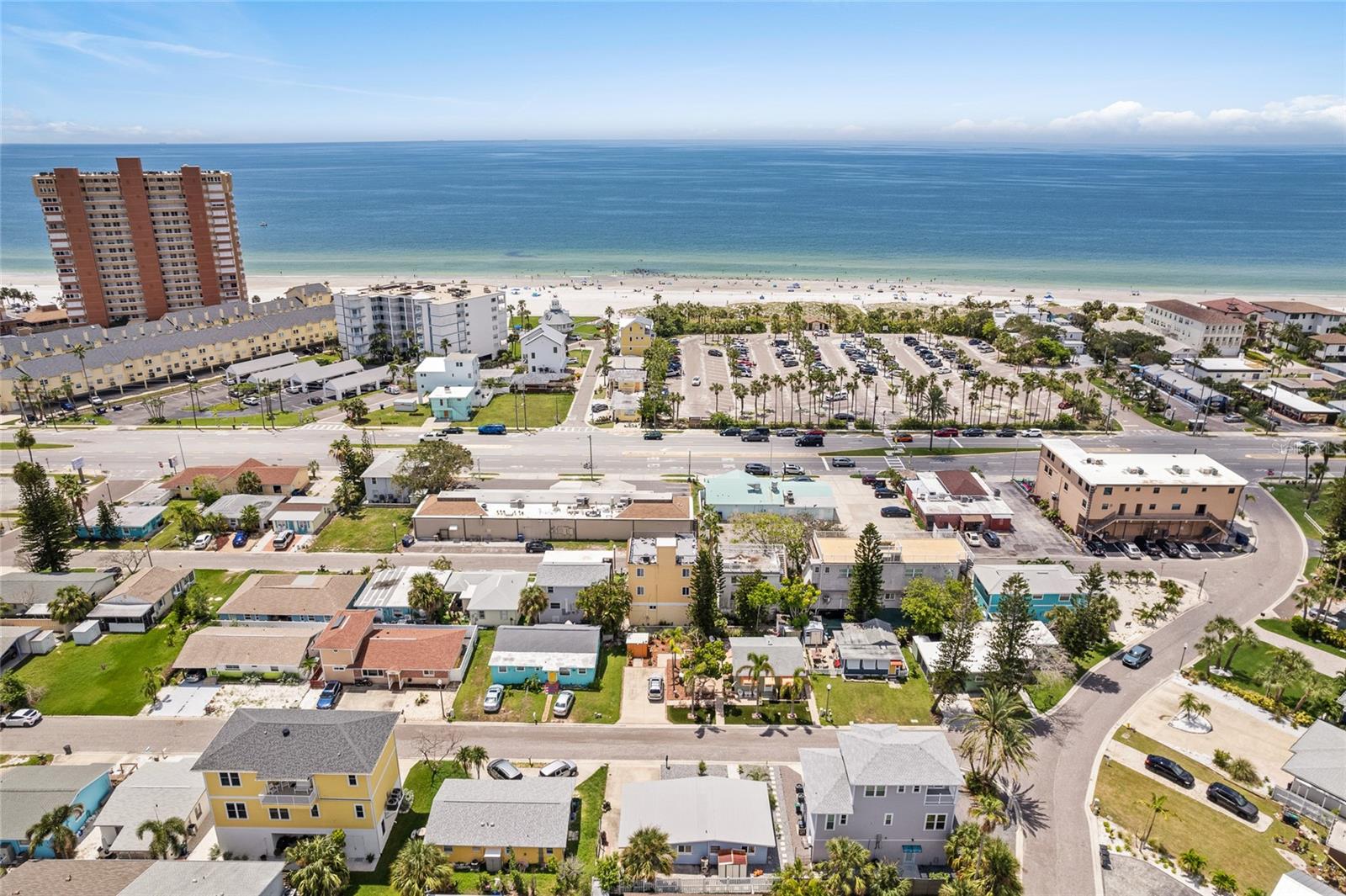 18053 2ND ST E, REDINGTON SHORES, FL, 33708