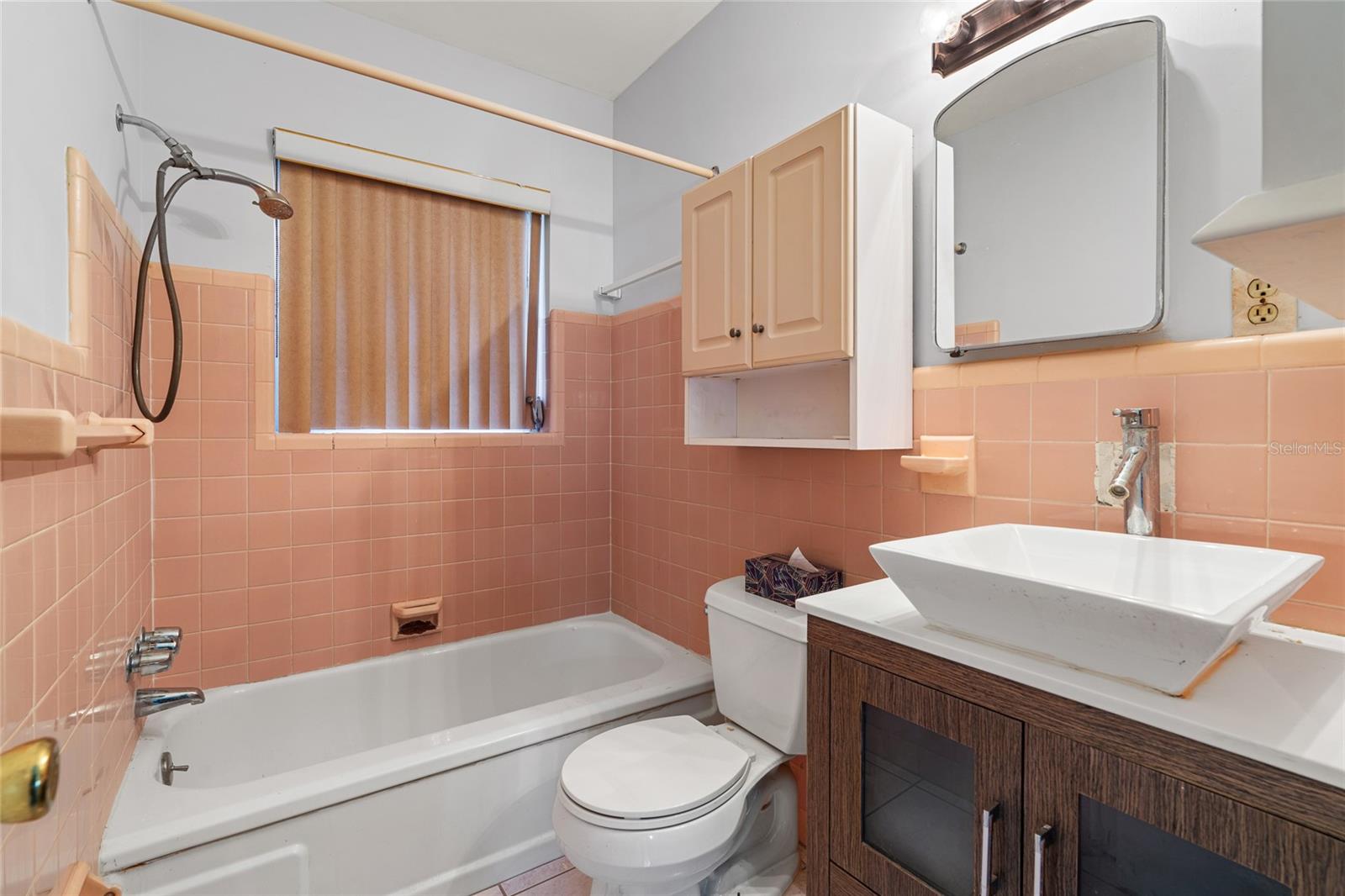 18053 2ND ST E, REDINGTON SHORES, FL, 33708