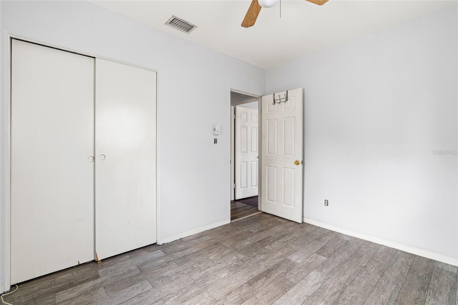 18053 2ND ST E, REDINGTON SHORES, FL, 33708