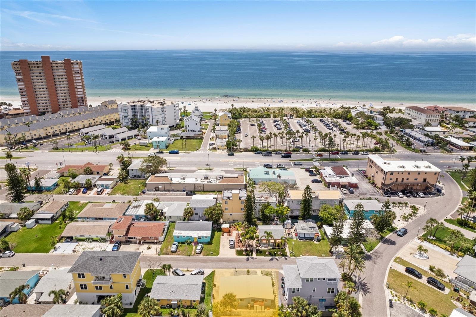 18053 2ND ST E, REDINGTON SHORES, FL, 33708