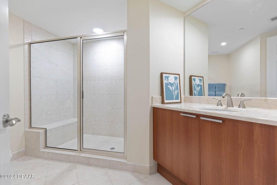 231 RIVERSIDE DRIVE #101-1, HOLLY HILL, FL, 32117