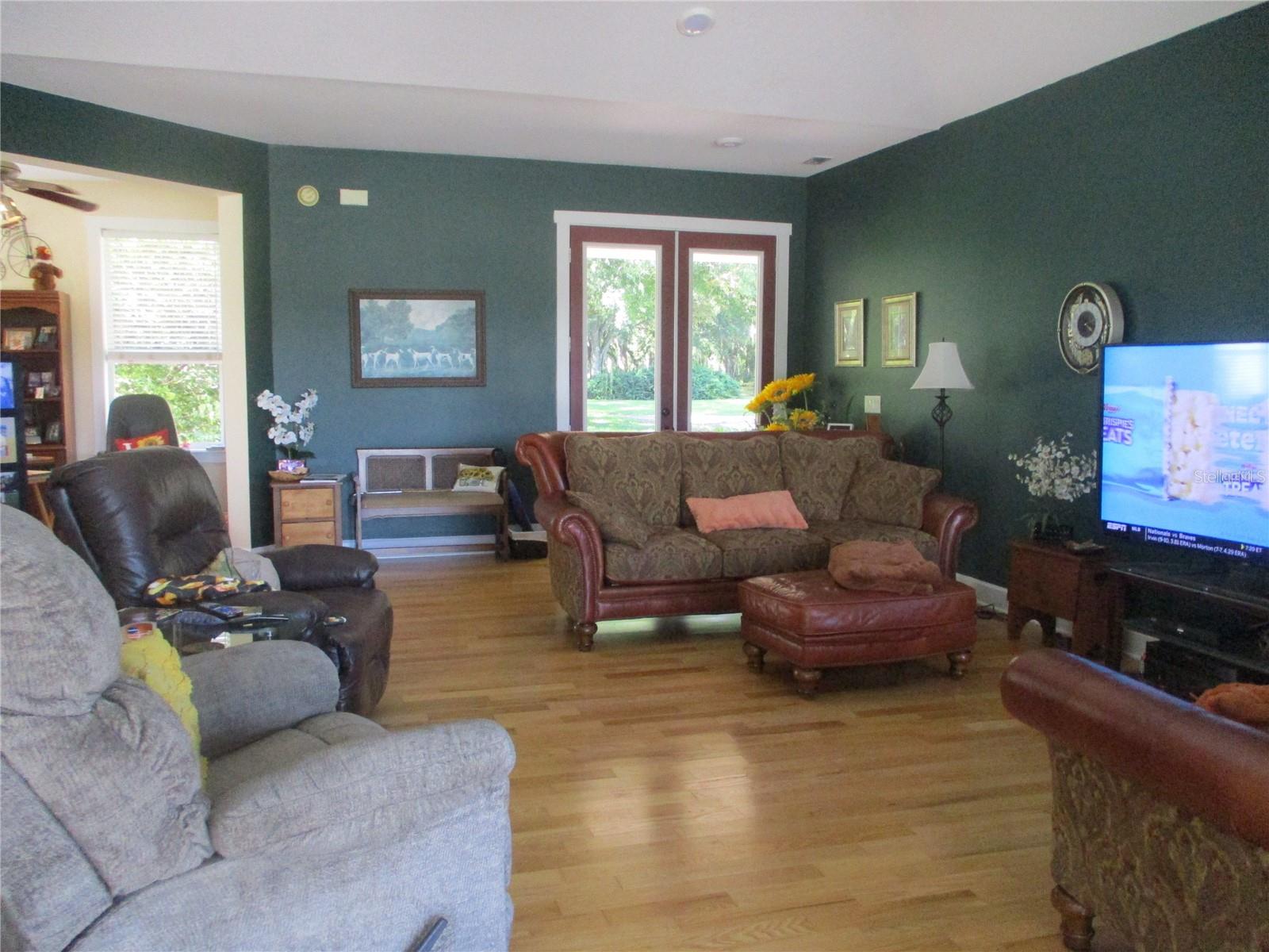 33 SW 97TH PL, WEBSTER, FL, 33597