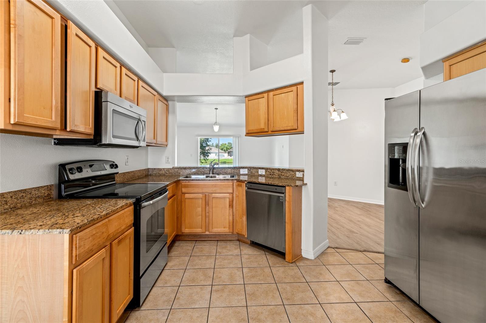31334 MAKINAW LN, WESLEY CHAPEL, FL, 33545