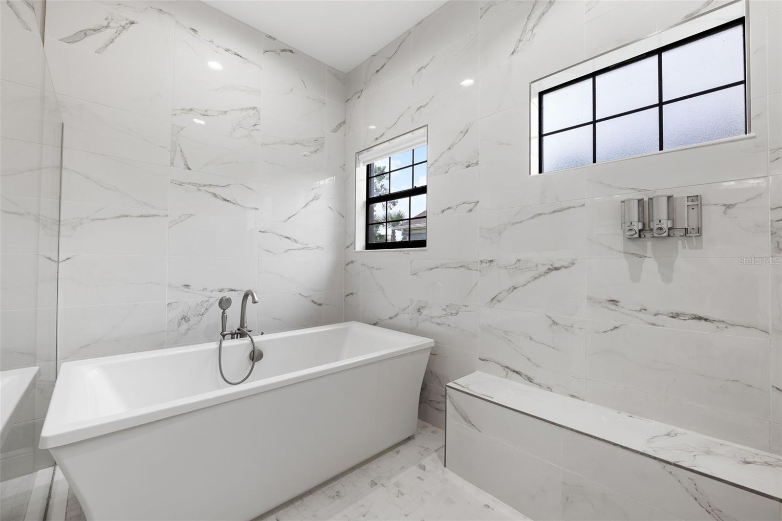 4095 WOODLAND RETREAT BLVD, NEW PORT RICHEY, FL, 34655