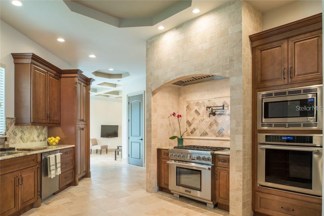 849 KENILWORTH TER, ORLANDO, FL, 32803