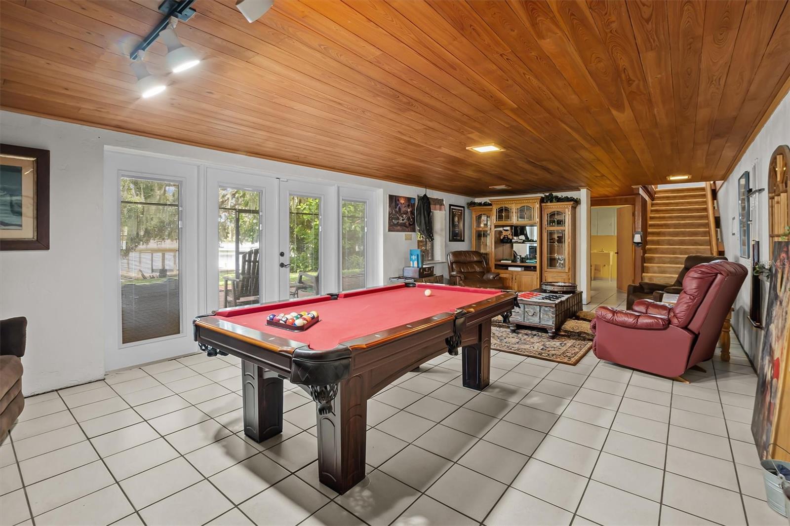 121 E LAKE SUMMIT DR, WINTER HAVEN, FL, 33884