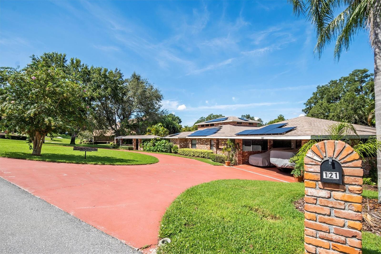 121 E LAKE SUMMIT DR, WINTER HAVEN, FL, 33884