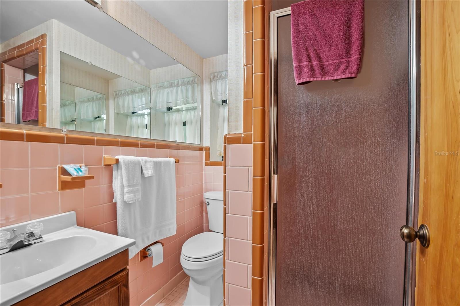 121 E LAKE SUMMIT DR, WINTER HAVEN, FL, 33884