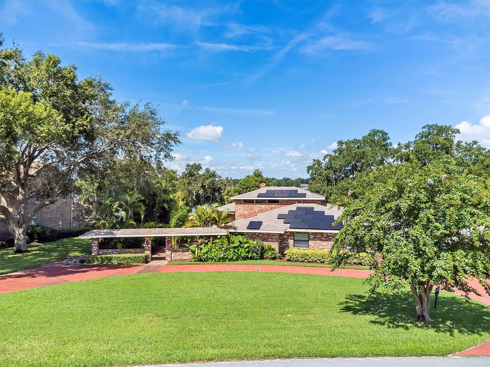 121 E LAKE SUMMIT DR, WINTER HAVEN, FL, 33884
