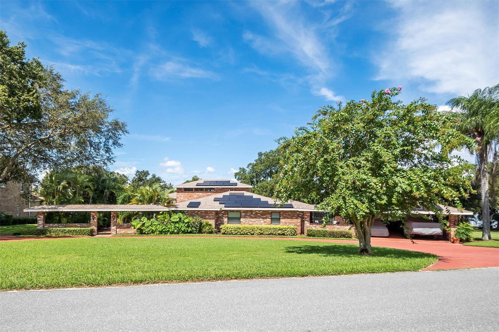 121 E LAKE SUMMIT DR, WINTER HAVEN, FL, 33884