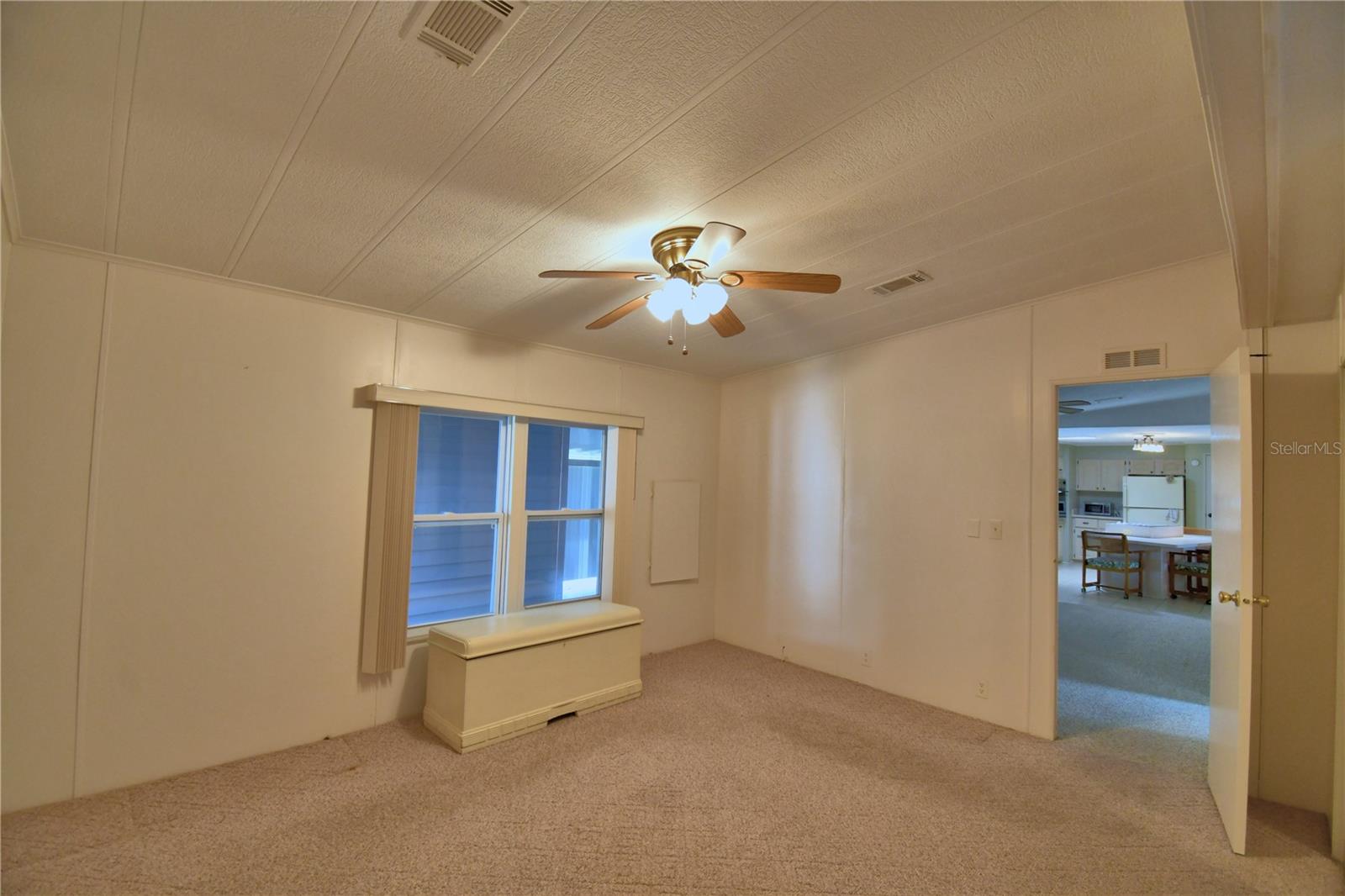 P4931788 Property Photo