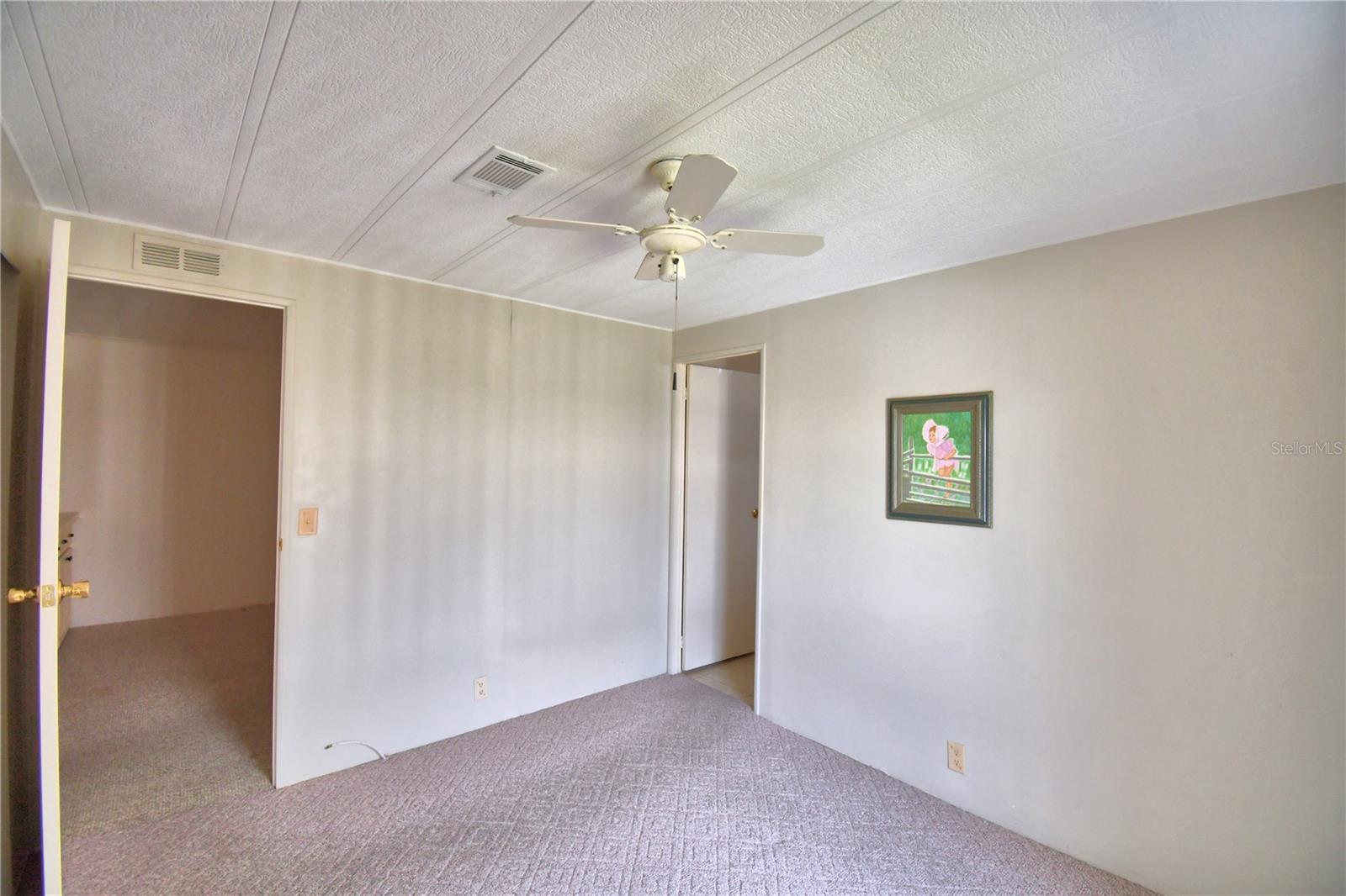 P4931788 Property Photo