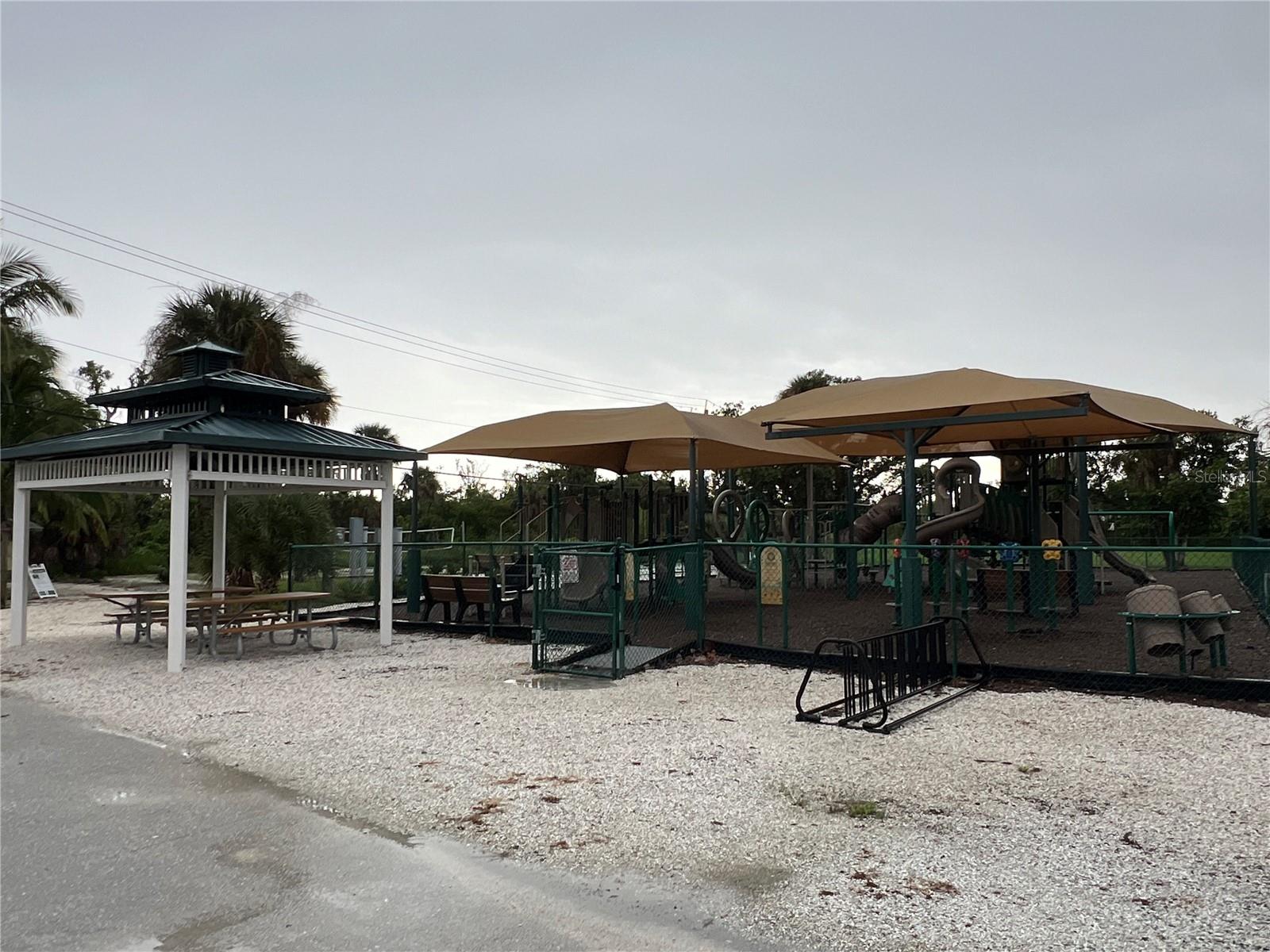 486 PONCE DE LEON RD, SANIBEL, FL, 33957