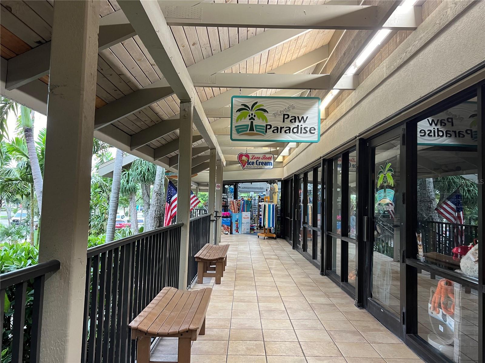 486 PONCE DE LEON RD, SANIBEL, FL, 33957