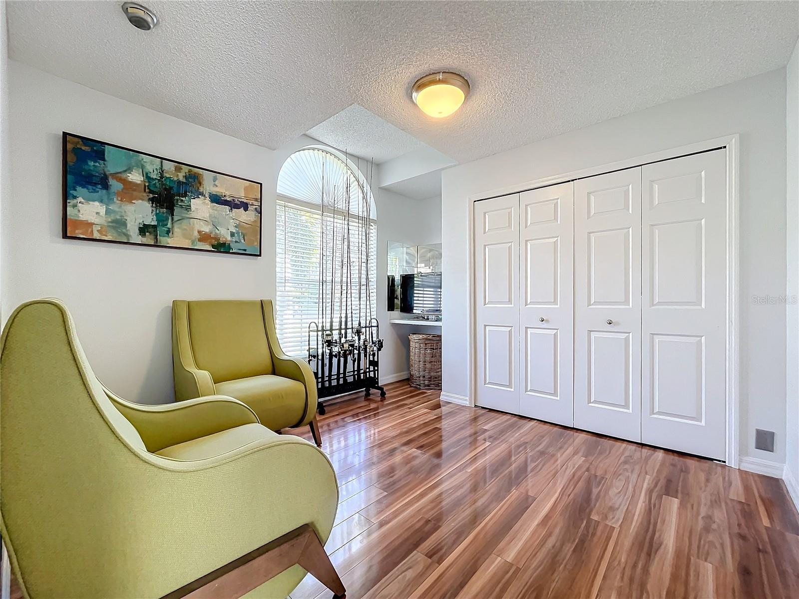 505 LAKESHORE DR, EUSTIS, FL, 32726