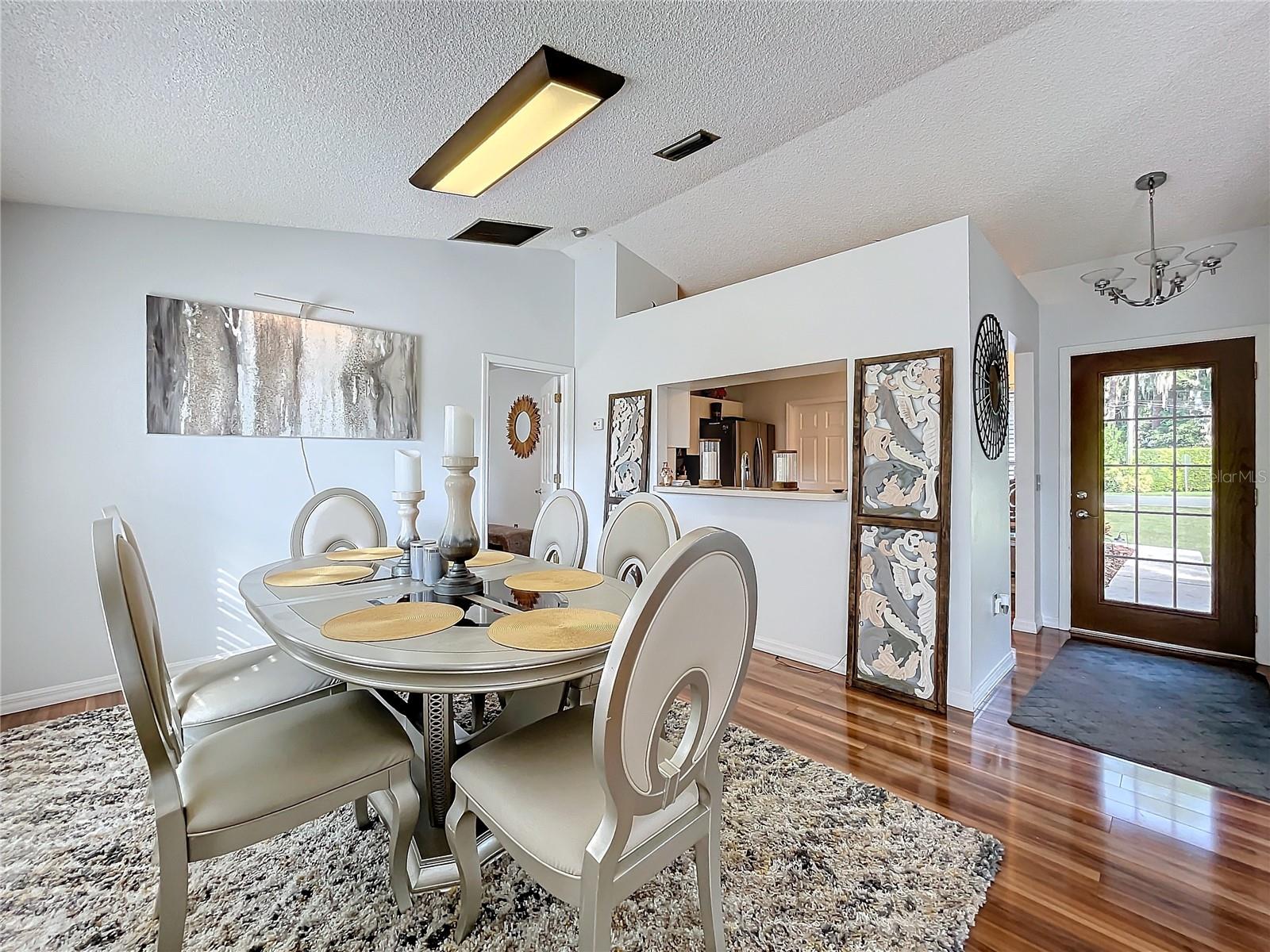 505 LAKESHORE DR, EUSTIS, FL, 32726