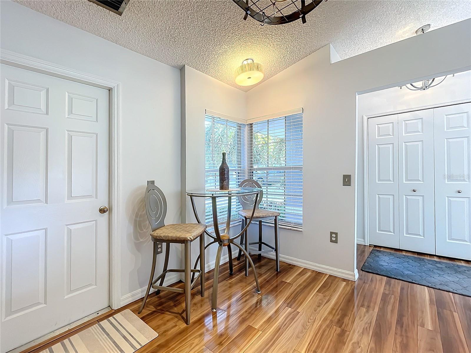 505 LAKESHORE DR, EUSTIS, FL, 32726