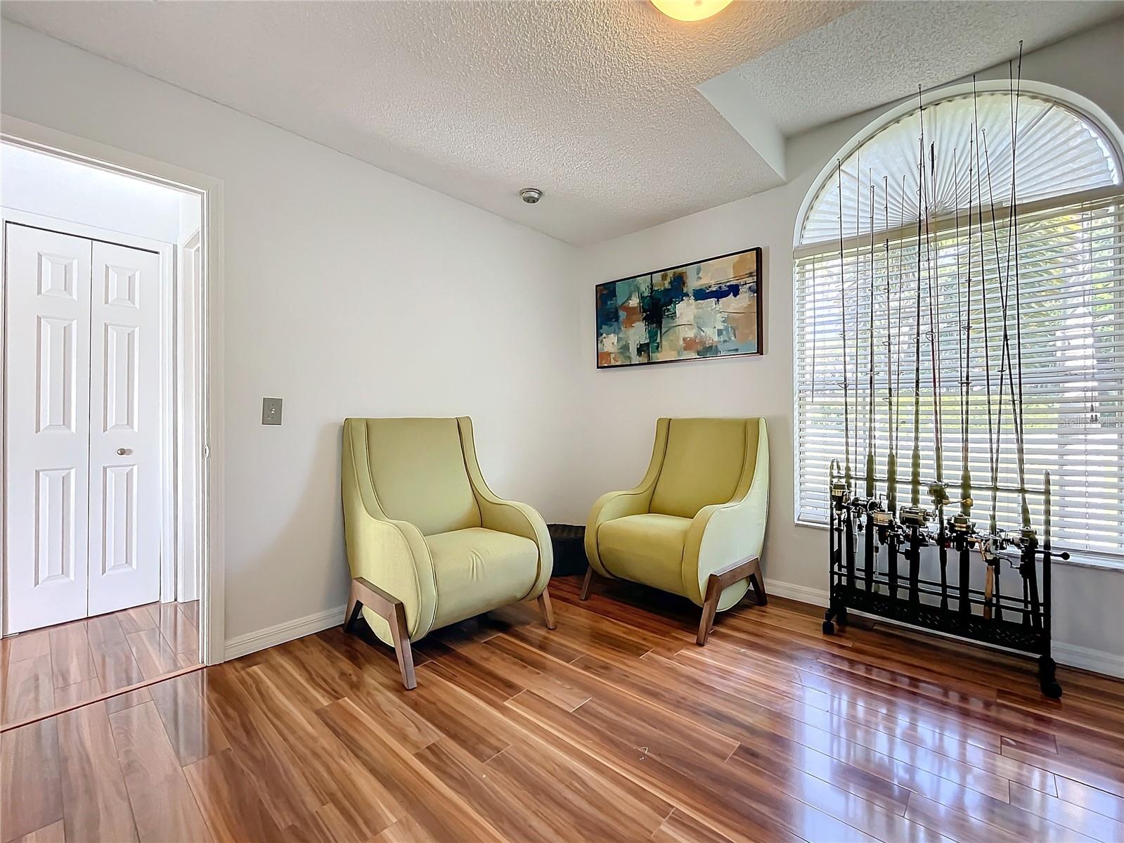 505 LAKESHORE DR, EUSTIS, FL, 32726