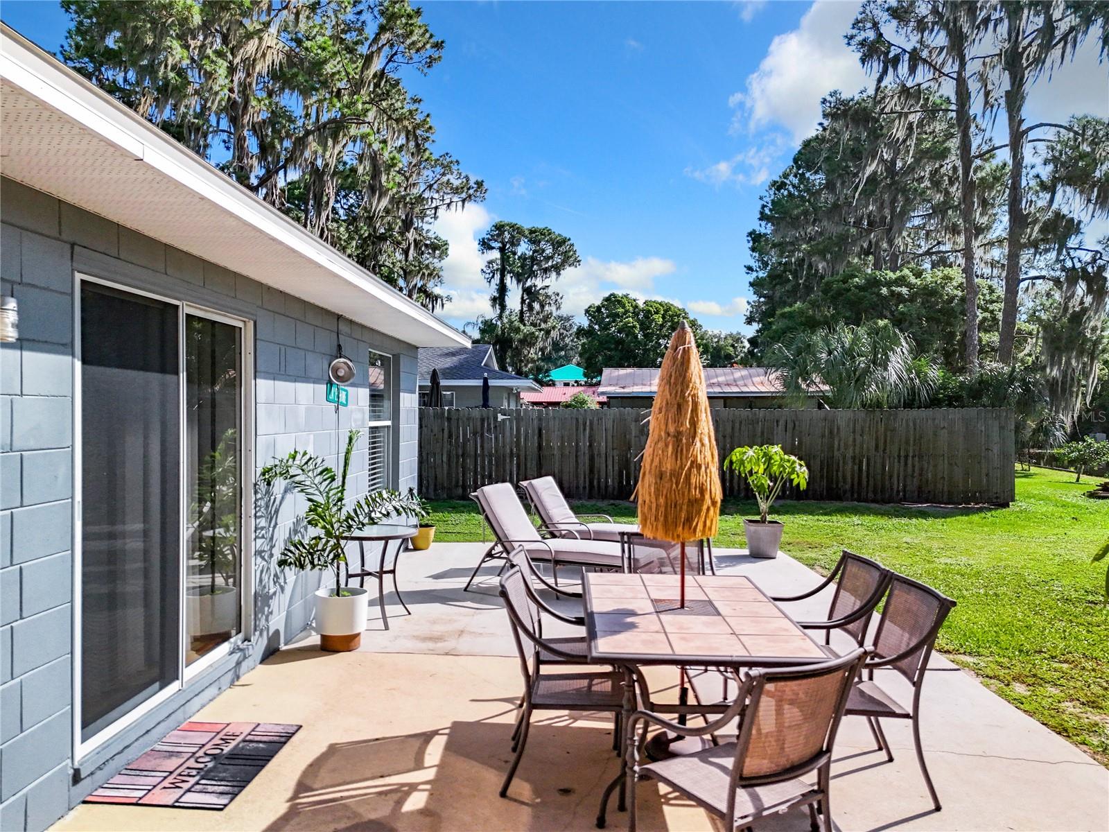 505 LAKESHORE DR, EUSTIS, FL, 32726